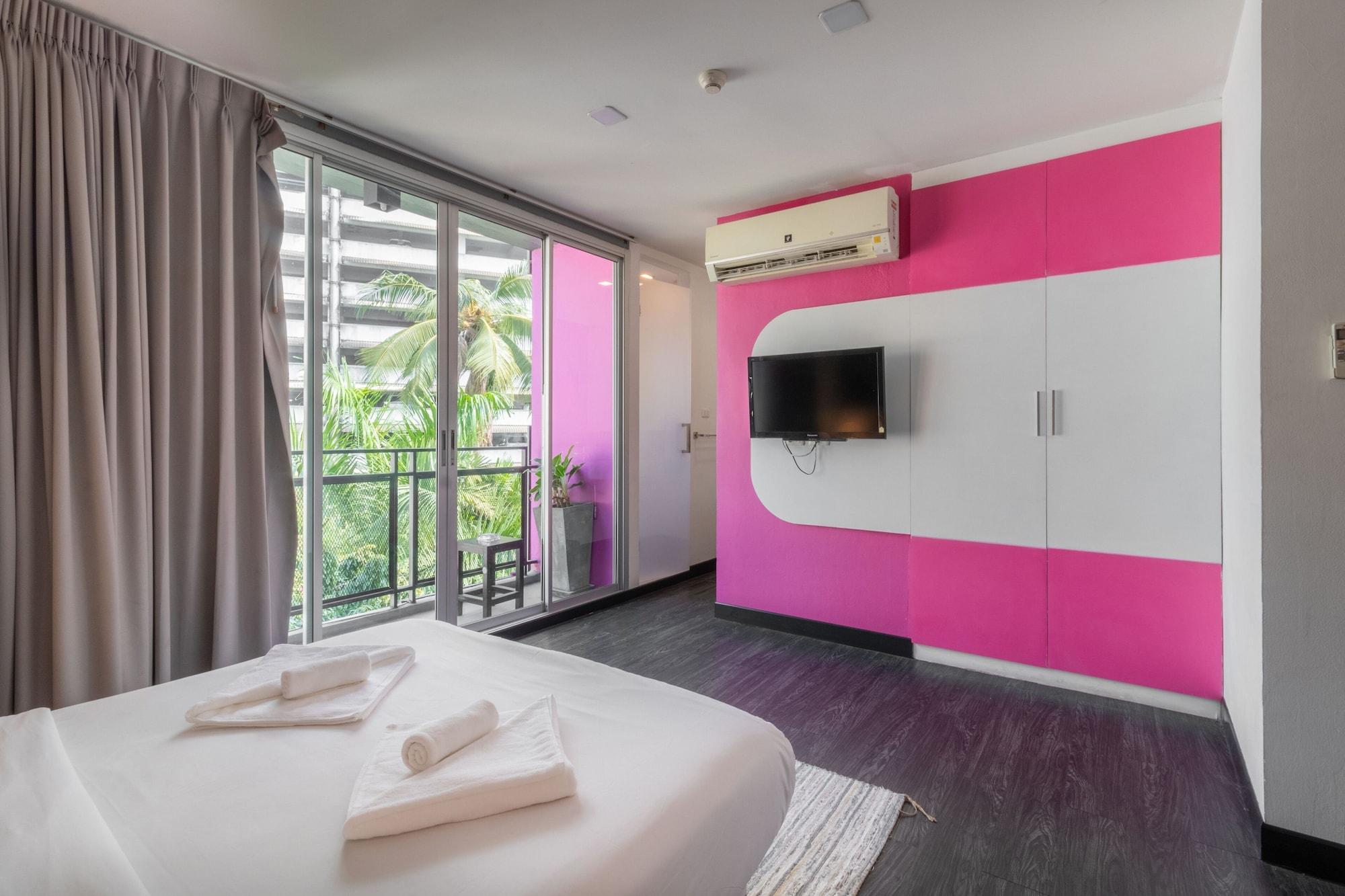 Cheqinn Hostel - Sukhumvit 4 Nana Plaza Bangkok Kültér fotó